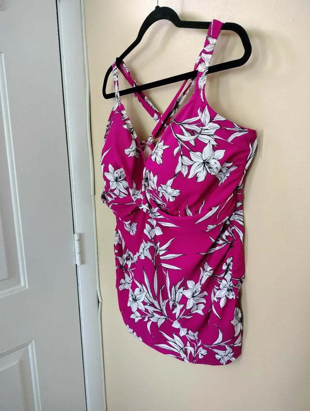 Kona Sol floral tankini